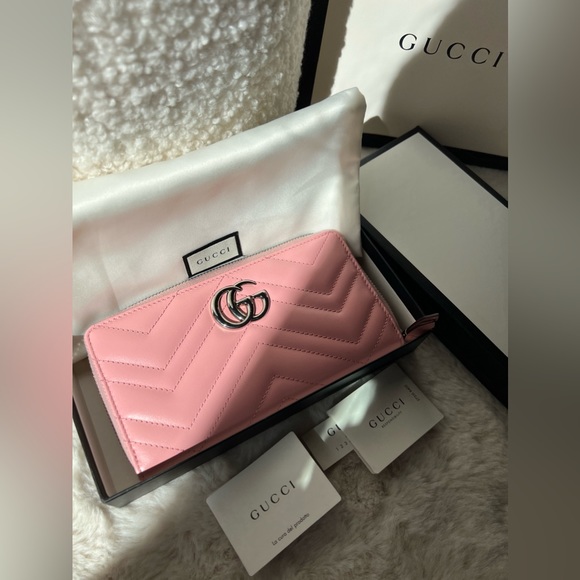 Gucci Handbags - GUCCI  Marmont Pink zip Wallet